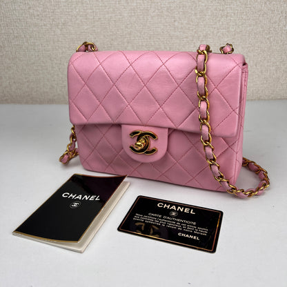 Chanel Pink Shoulder Bags A-16971