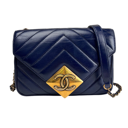 Chanel Navy Shoulder Bags A-16975