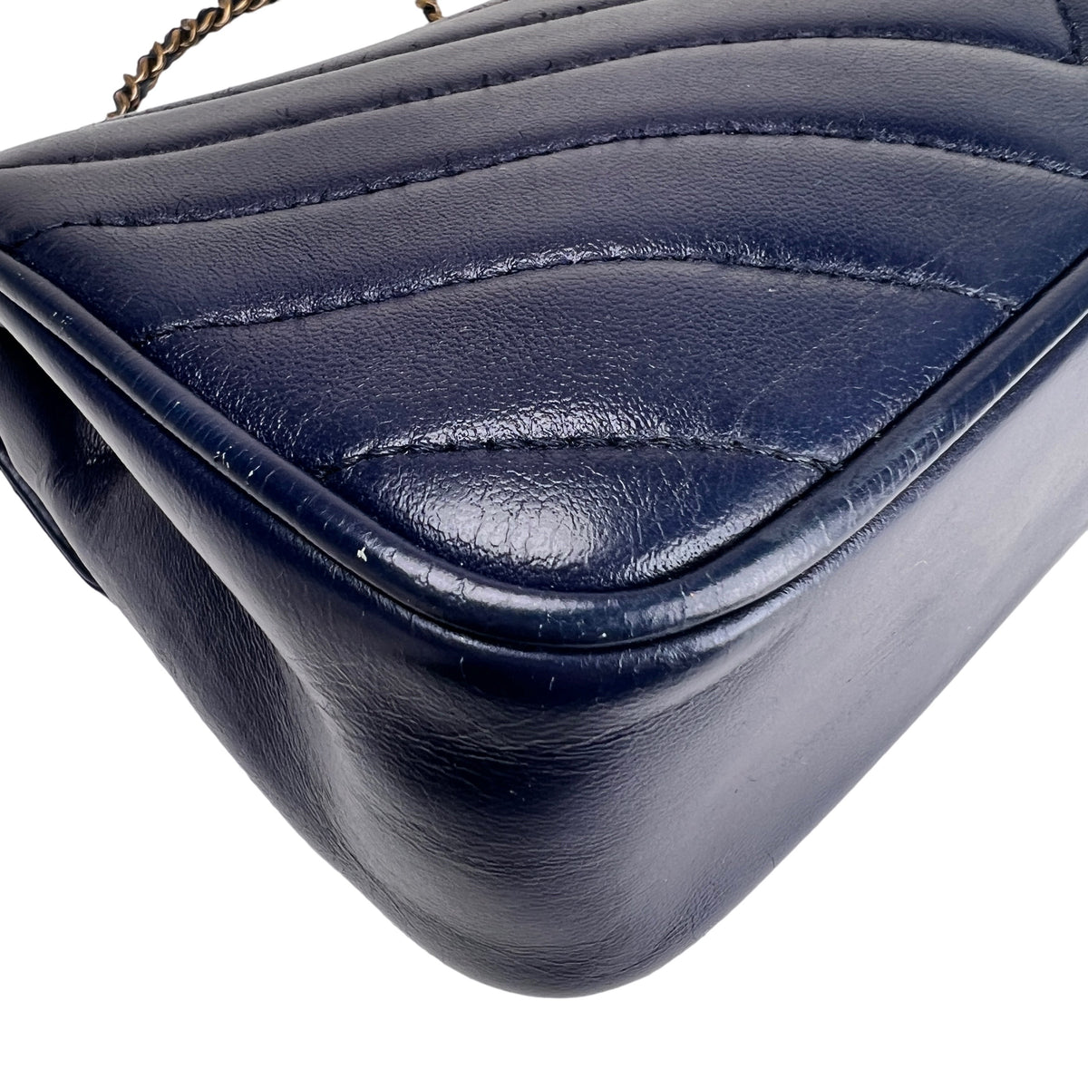 Chanel Navy Shoulder Bags A-16975
