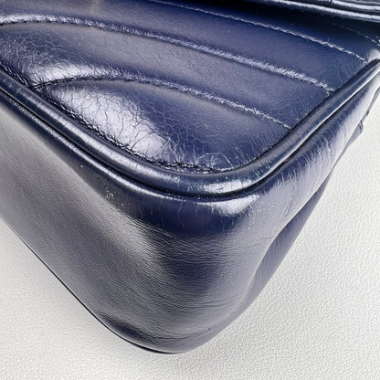 Chanel Navy Shoulder Bags A-16975