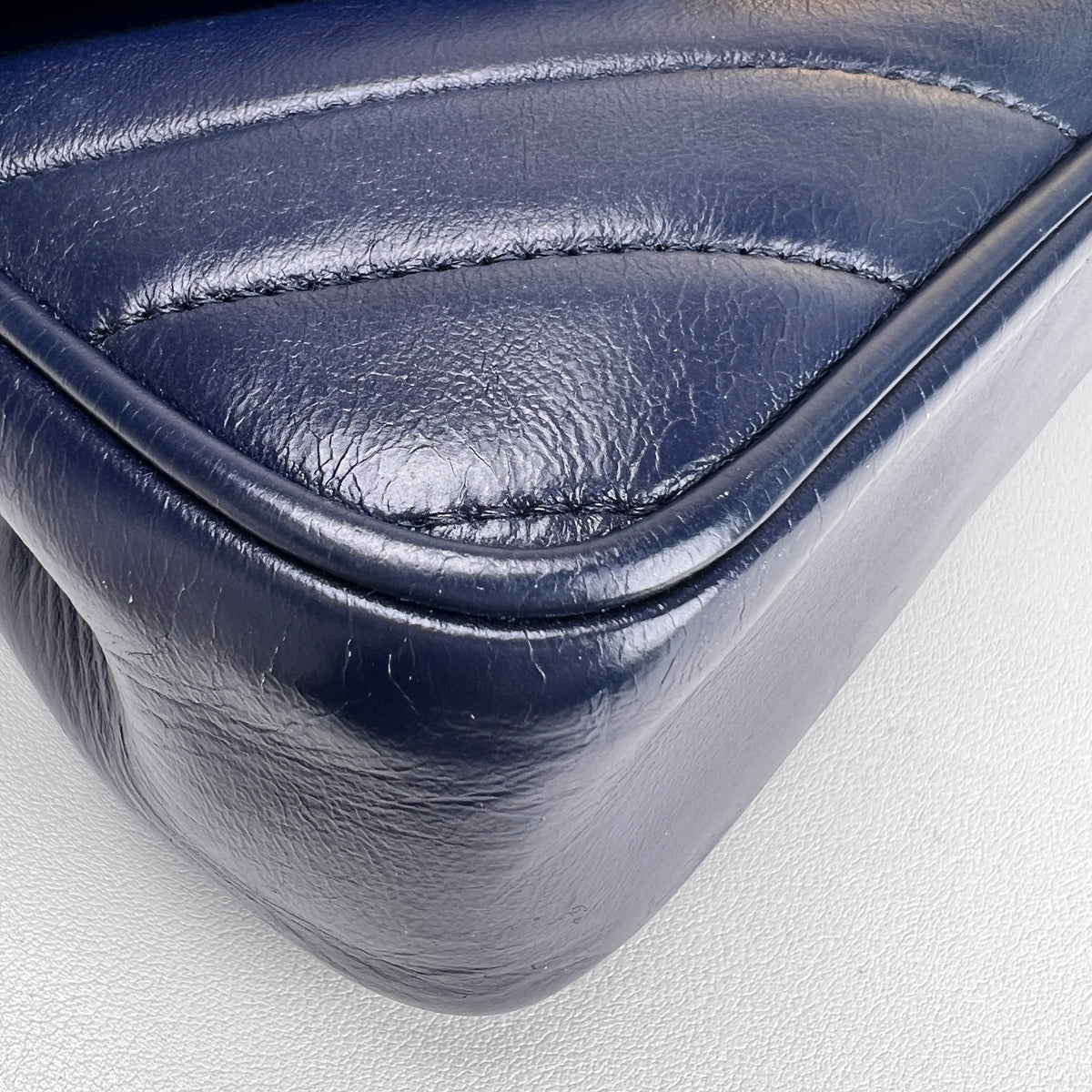 Chanel Navy Shoulder Bags A-16975