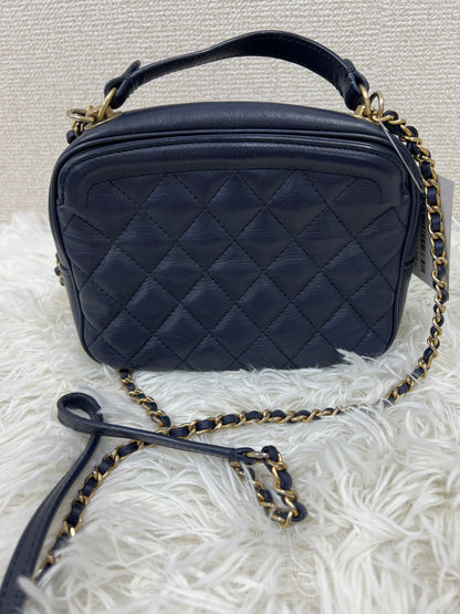 Chanel Navy Shoulder Bags A-16976
