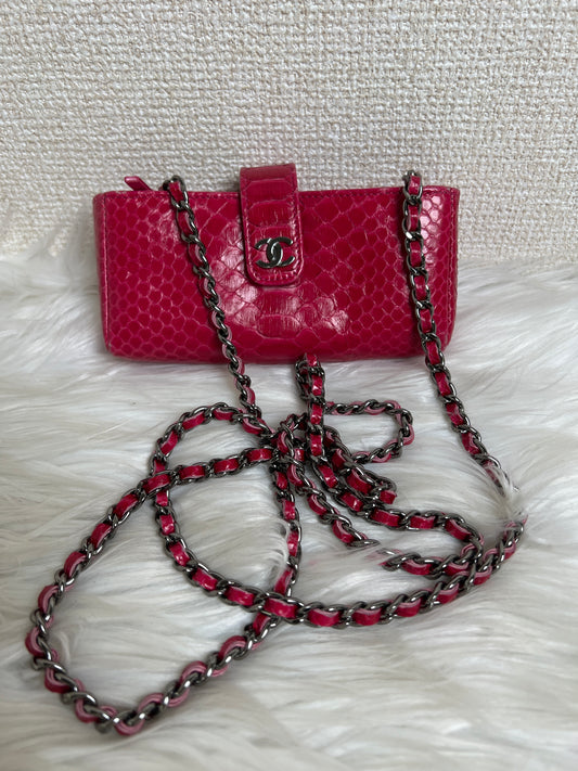 Chanel Pink Pouches A-16986