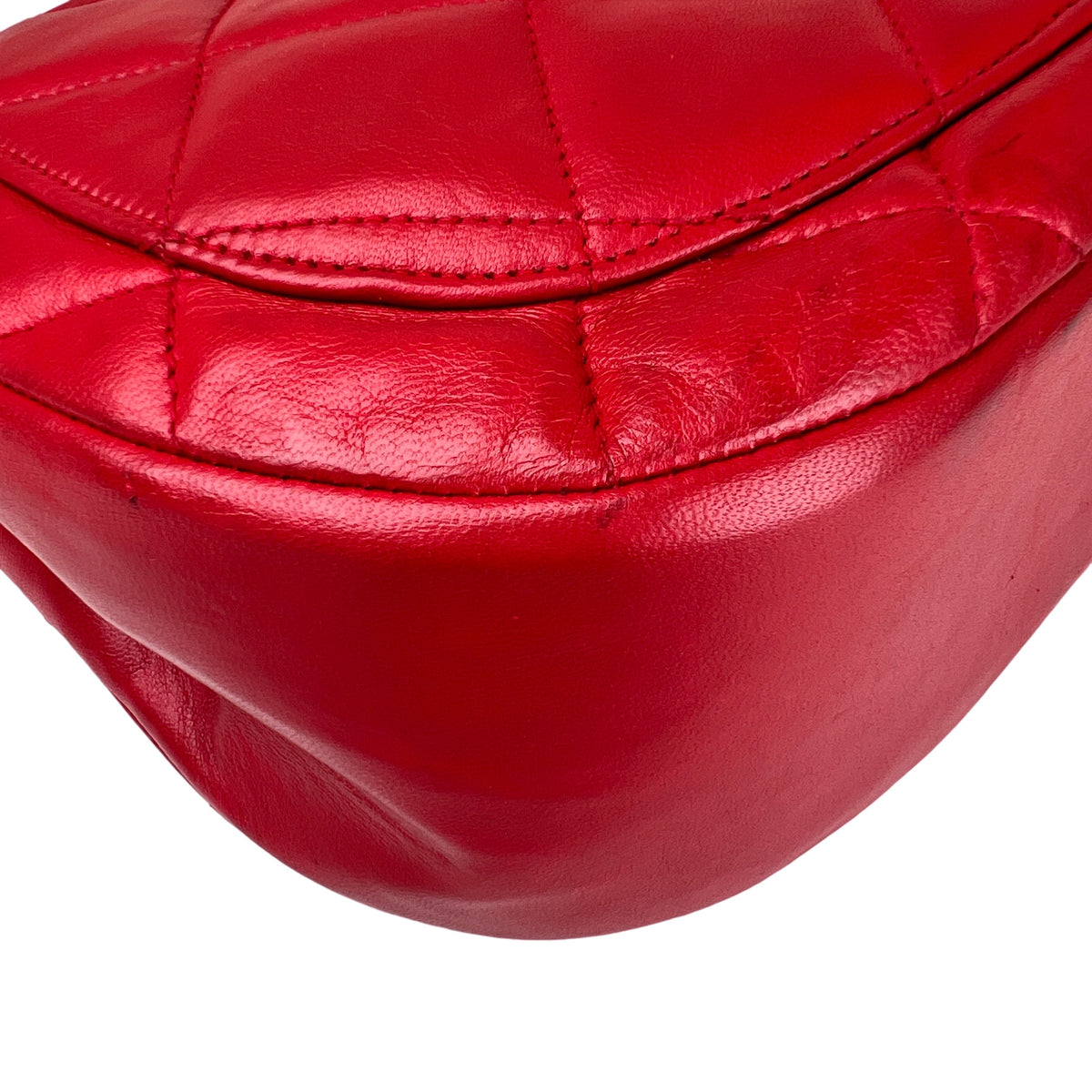 Chanel Red Shoulder Bags A-16991