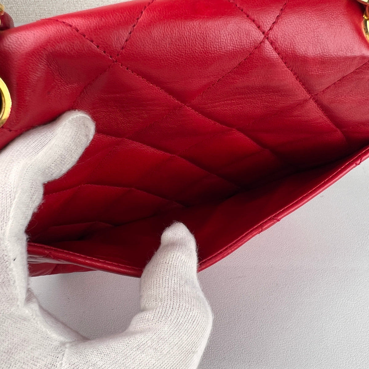 Chanel Red Shoulder Bags A-16991