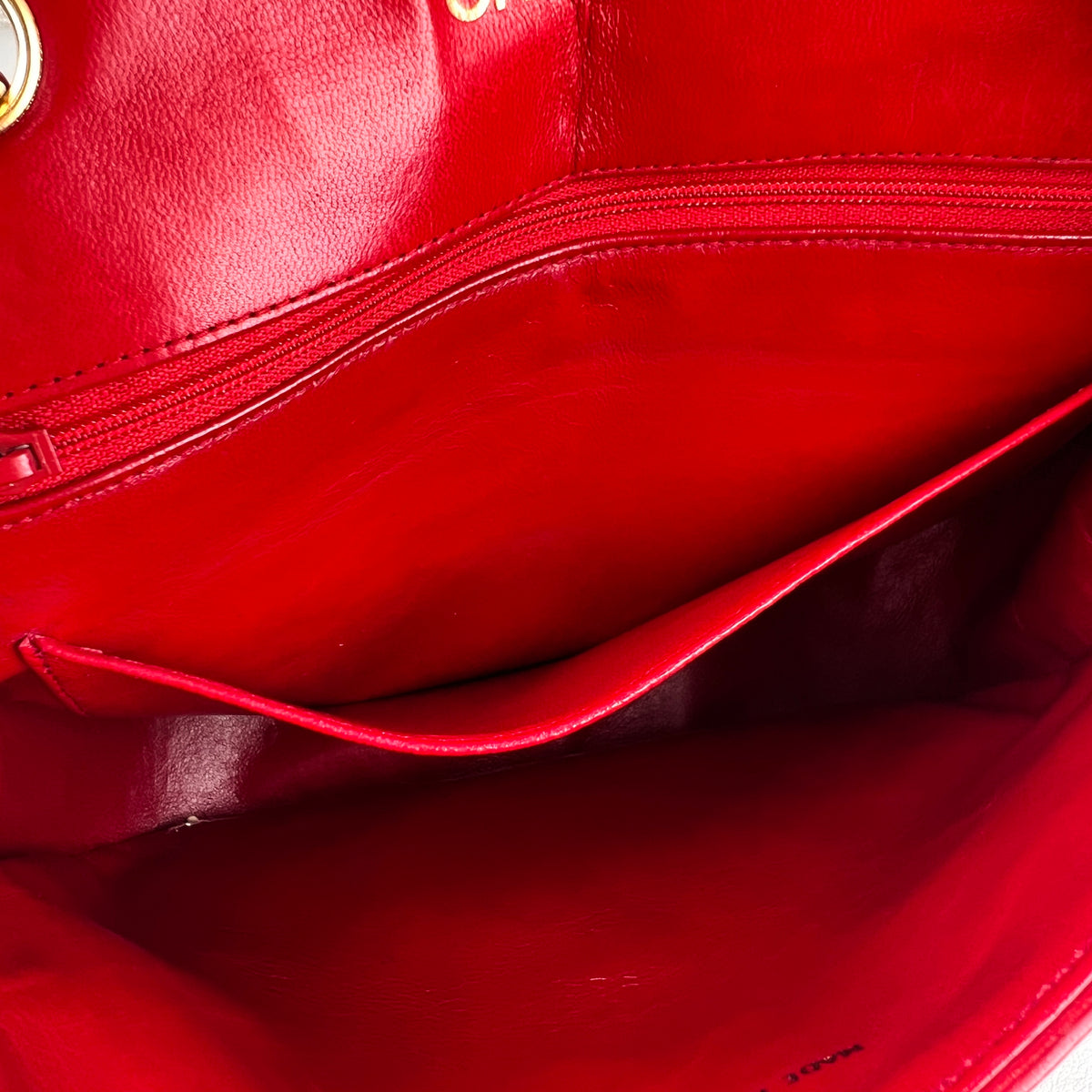 Chanel Red Shoulder Bags A-16991
