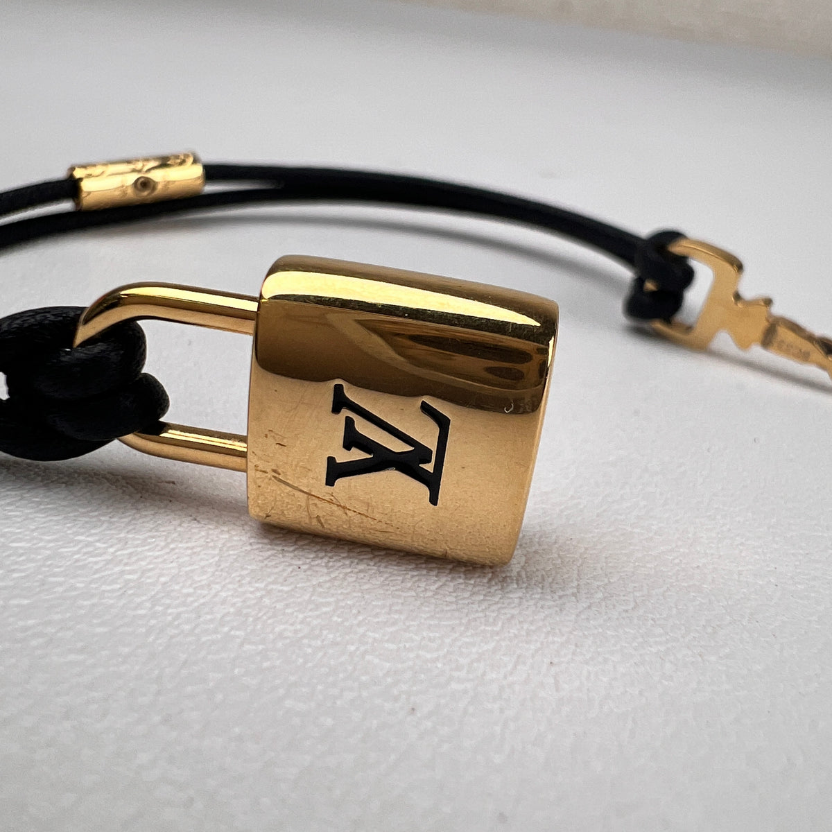 Louis Vuitton Black Small goods A-17005