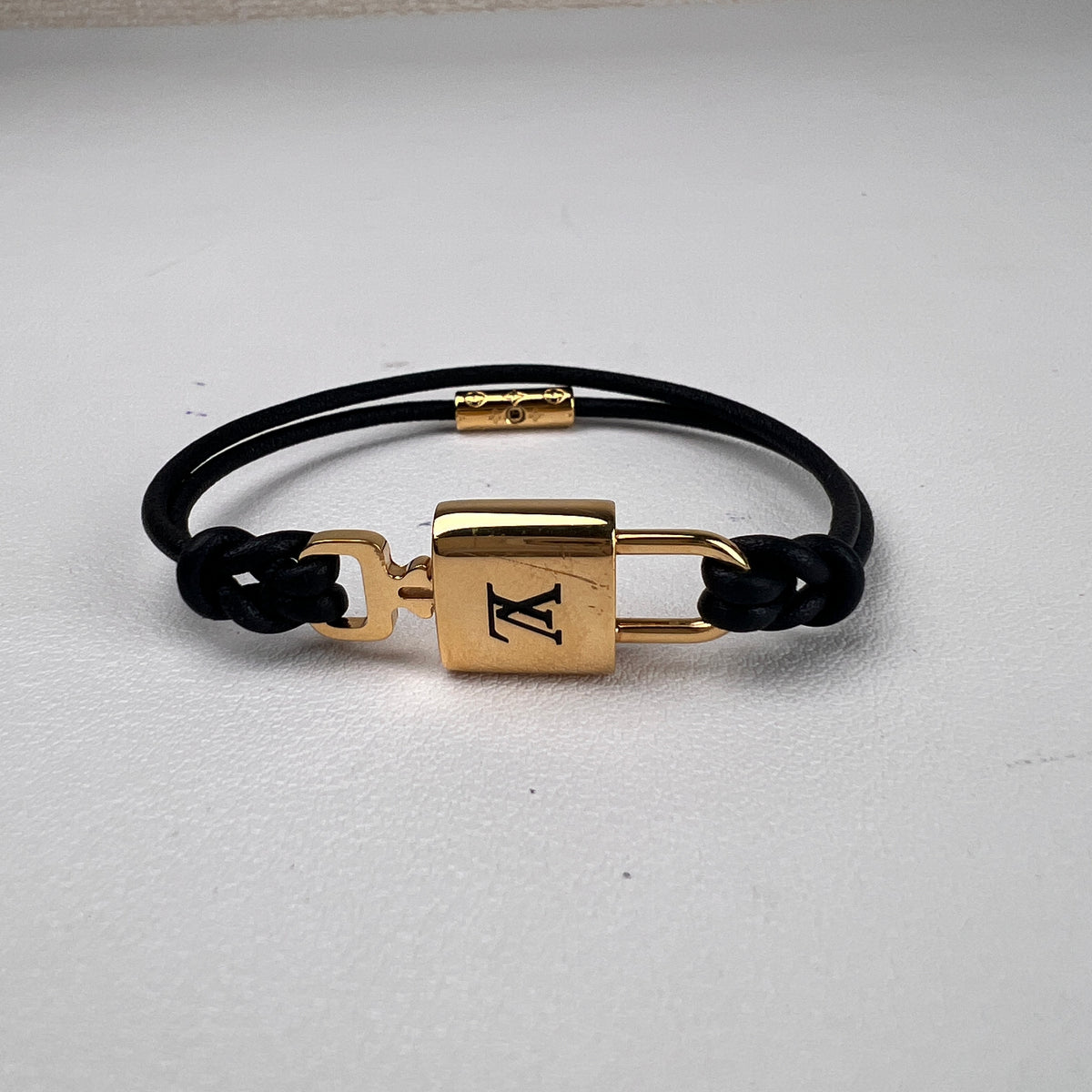 Louis Vuitton Black Small goods A-17005