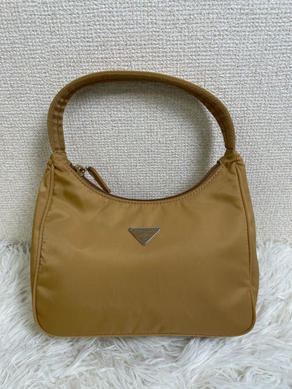 Prada Beige Shoulder Bags A-17013