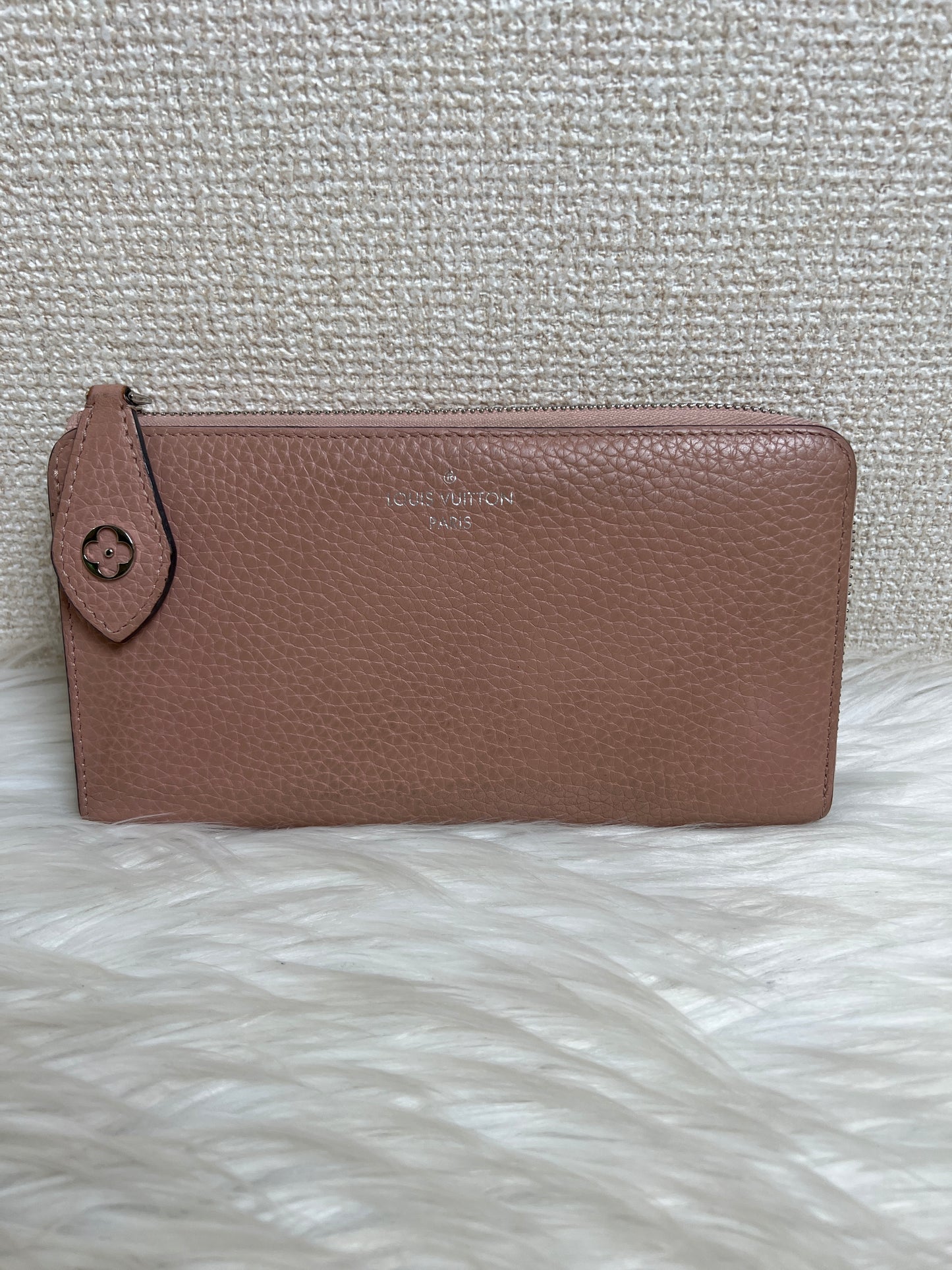 Louis Vuitton Pink Wallets A-17015