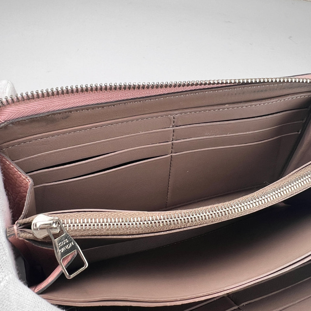 Louis Vuitton Pink Wallets A-17015