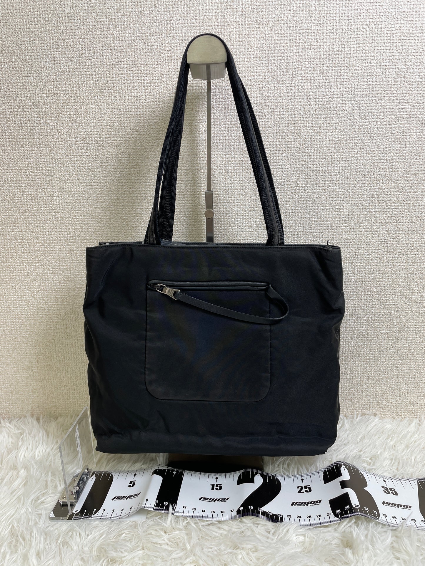 Prada Black Handle Bags A-17022