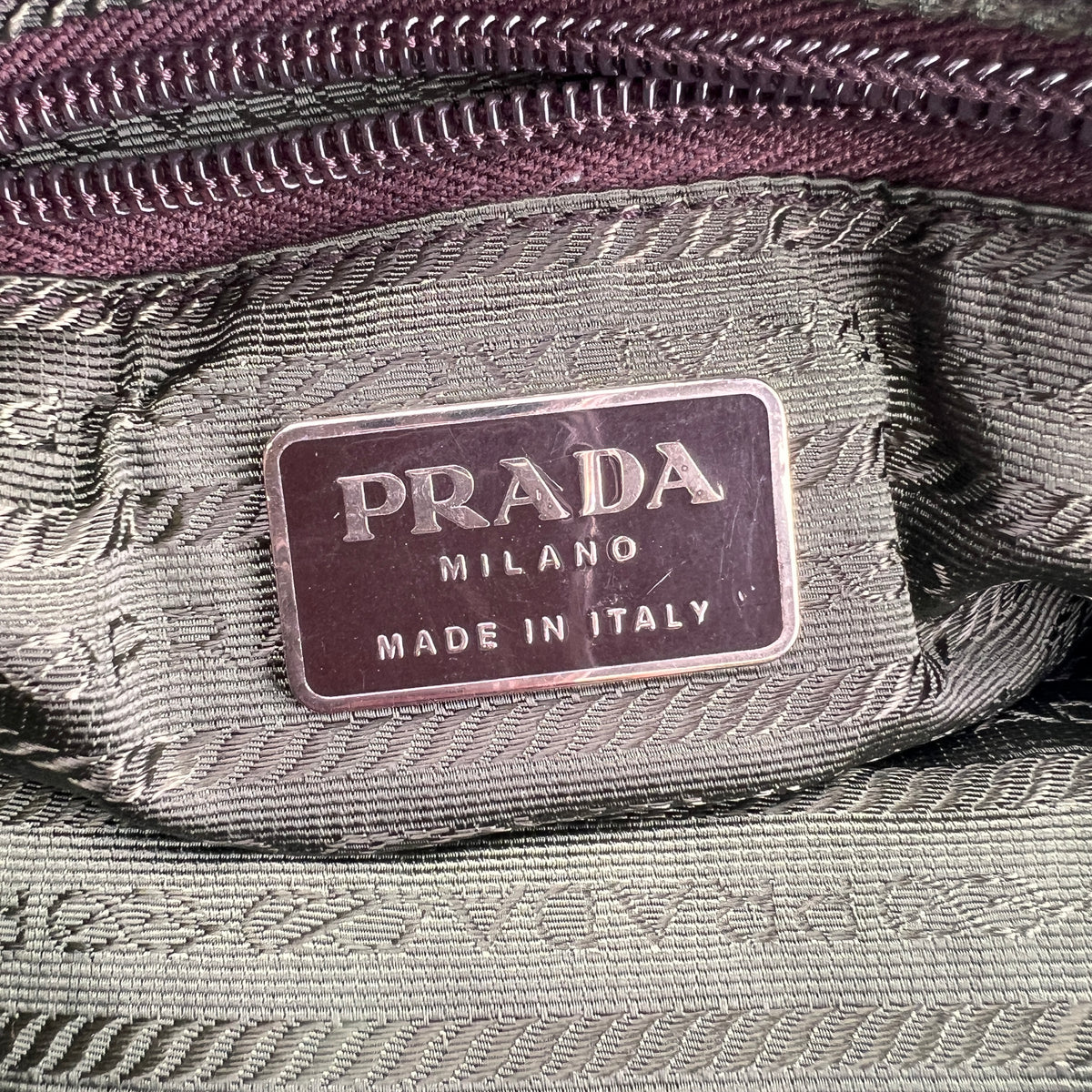 Prada Red Handle Bags A-17027