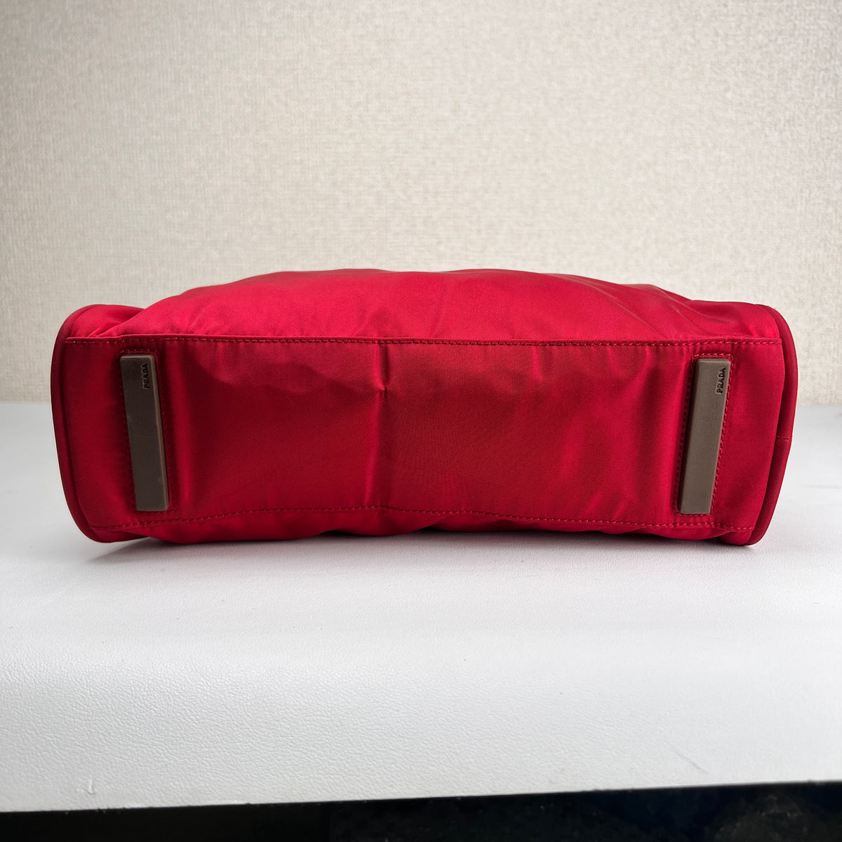 Prada Red Handle Bags A-17027