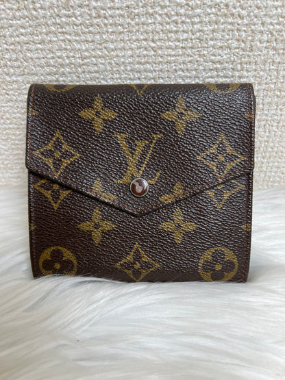 Louis Vuitton Brown Wallets A-17028