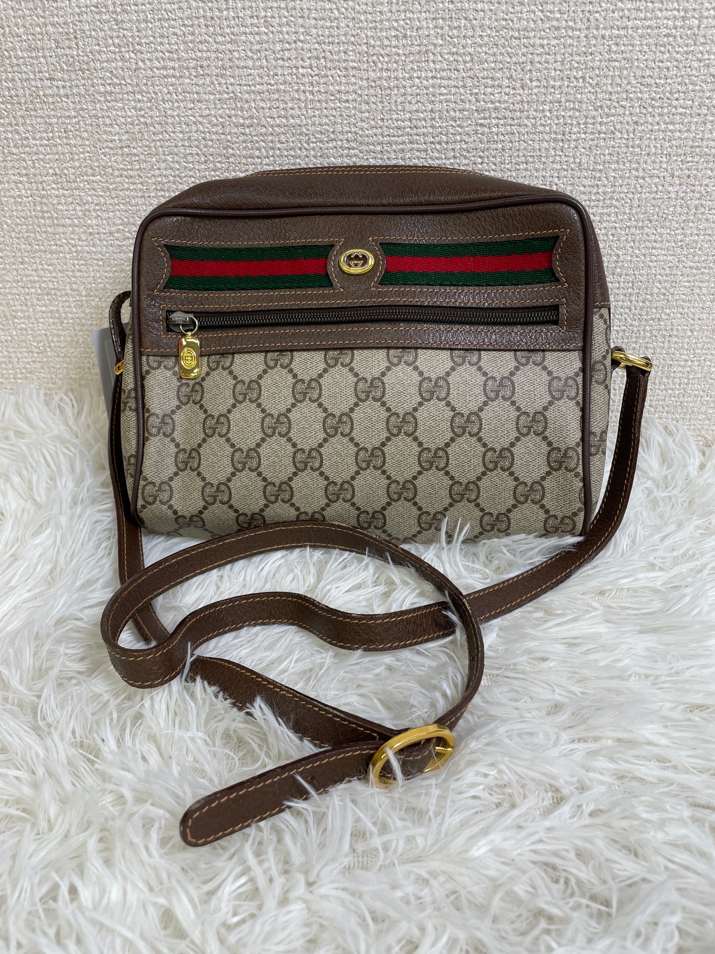 Gucci Brown Shoulder Bags A-17031