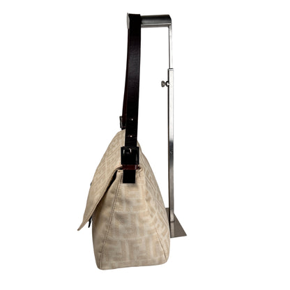 Fendi Beige Shoulder Bags A-17044