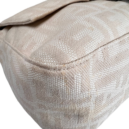 Fendi Beige Shoulder Bags A-17044
