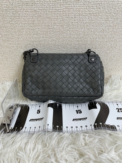 Bottega Veneta Gray Shoulder Bags A-17057