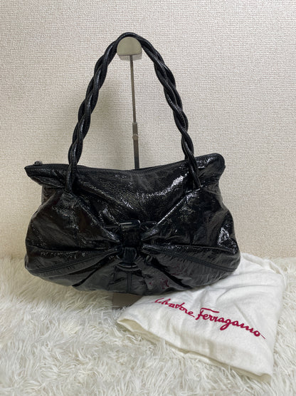Ferragamo Black Handle Bags A-17063