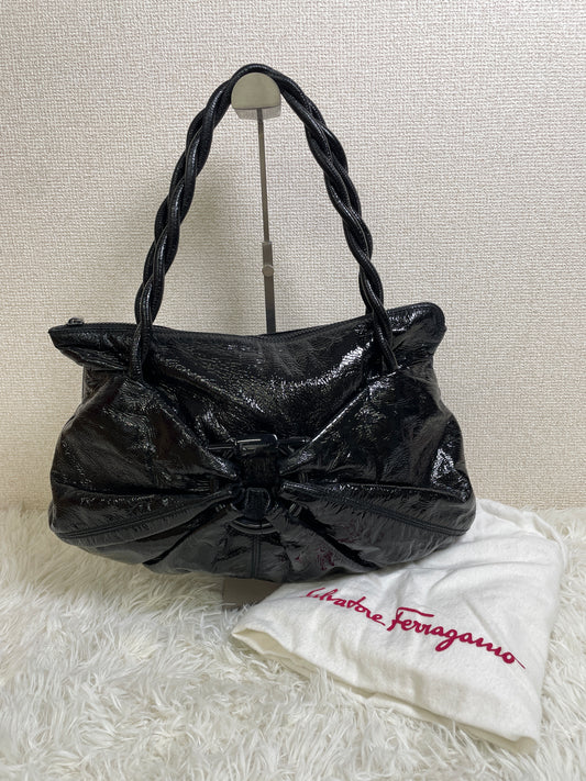 Ferragamo Black Handle Bags A-17063