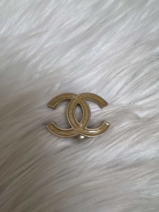 Chanel Silver Brooches A-17071