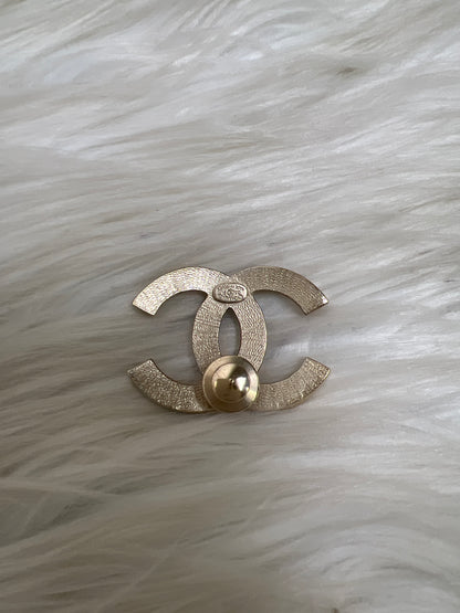 Chanel Silver Brooches A-17071