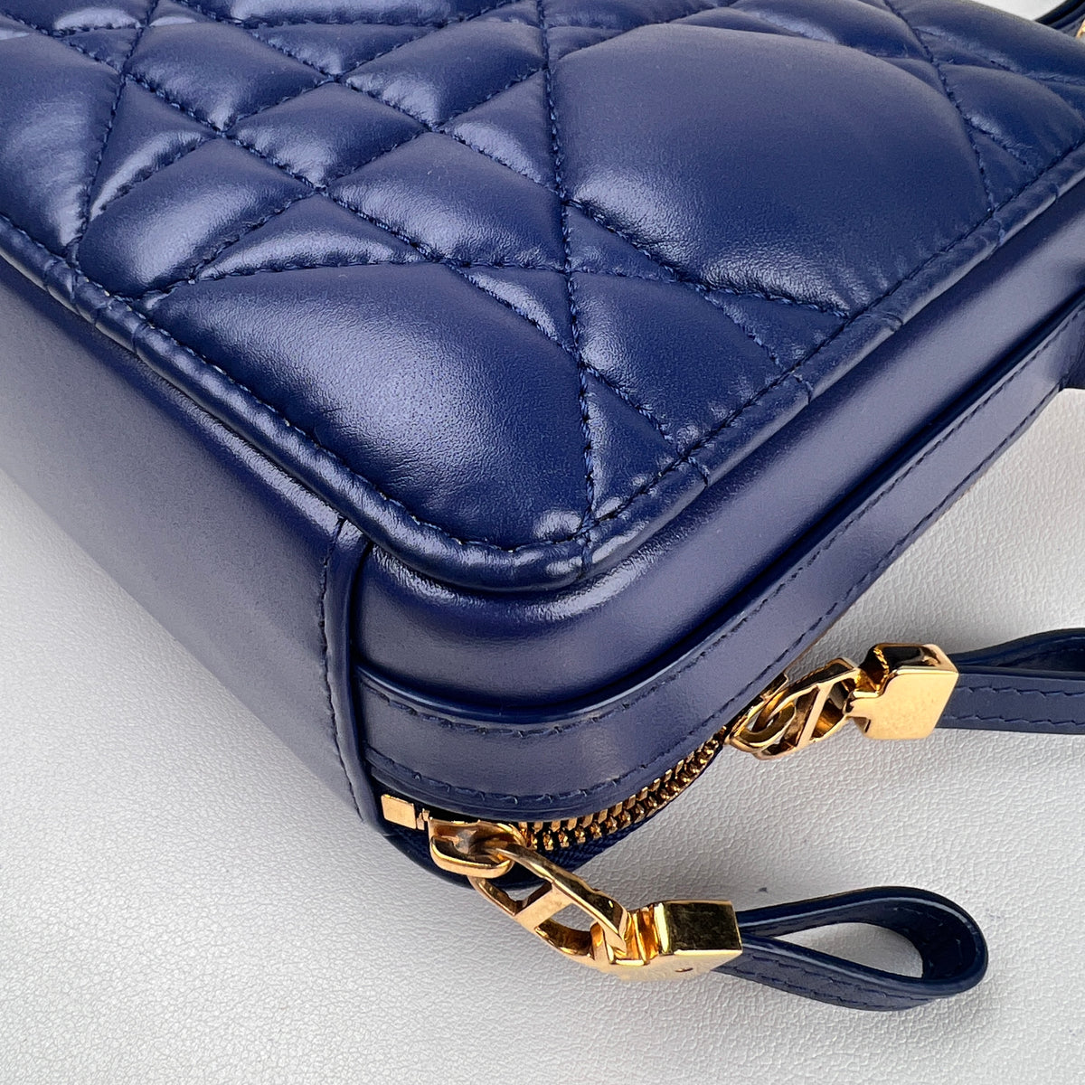 Dior Blue Shoulder Bags A-17165