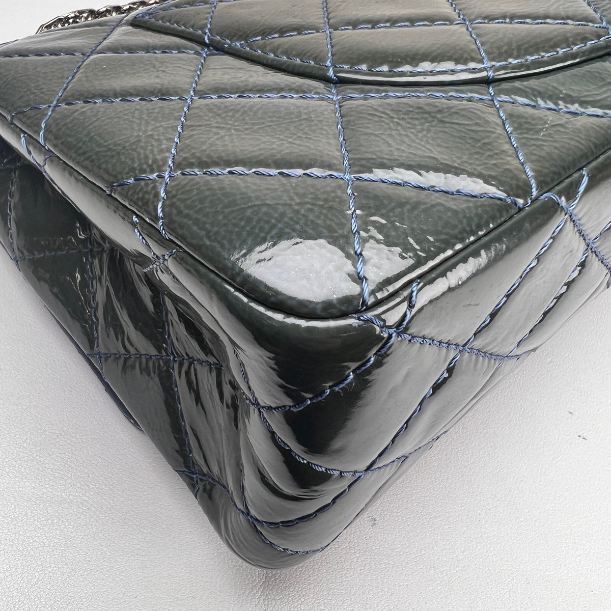 Chanel Green Shoulder Bags A-17166
