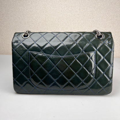 Chanel Green Shoulder Bags A-17166
