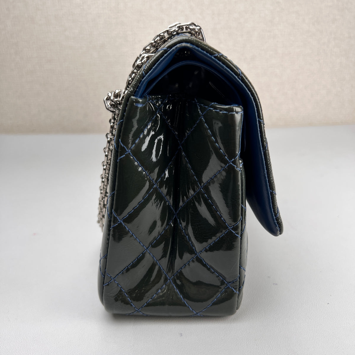 Chanel Green Shoulder Bags A-17166