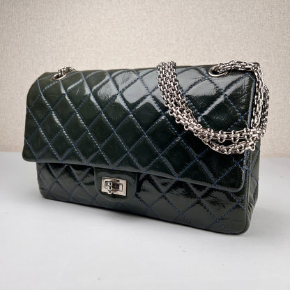 Chanel Green Shoulder Bags A-17166