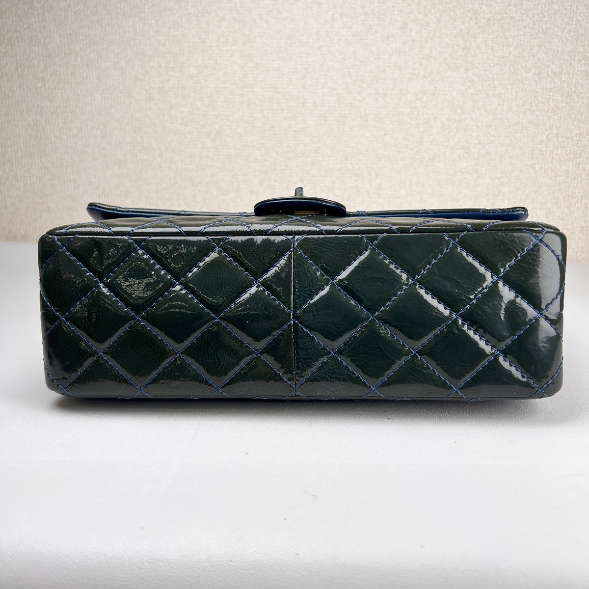 Chanel Green Shoulder Bags A-17166