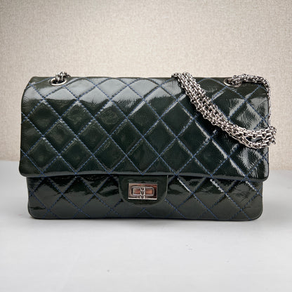 Chanel Green Shoulder Bags A-17166