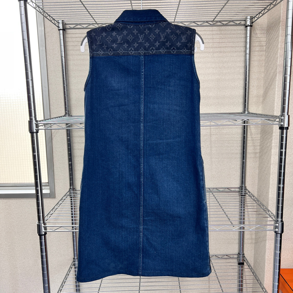 Louis Vuitton Blue Apparel A-17177