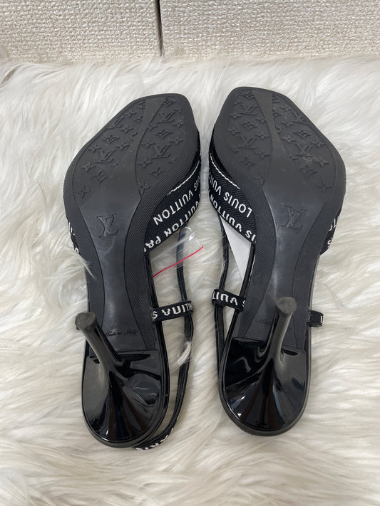 Louis Vuitton Black Shoes A-17179