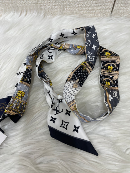 Louis Vuitton Multicolor Scarves A-17184