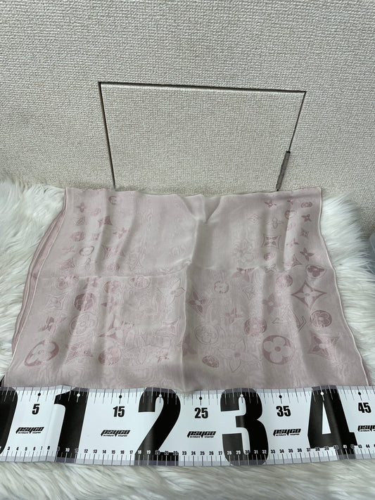 Louis Vuitton Pink Scarves A-17198