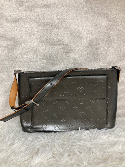 Louis Vuitton Multicolor Handle Bags A-17220