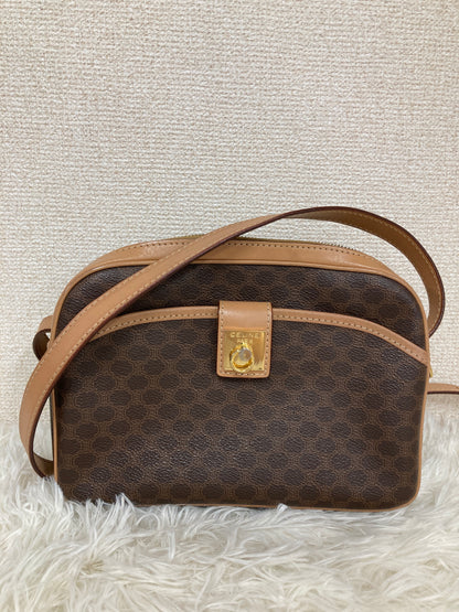 Celine Brown Shoulder Bags A-17222