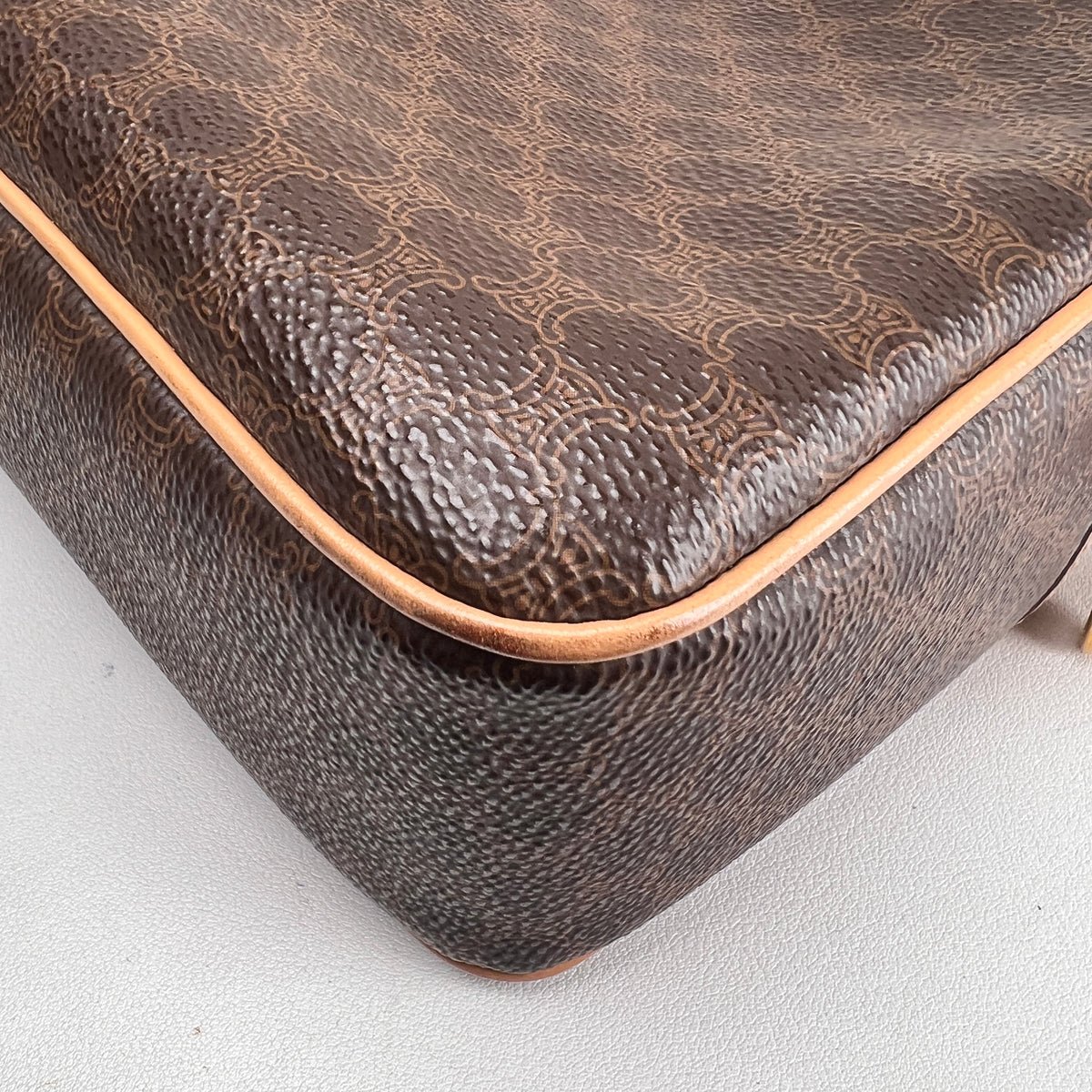 Celine Brown Shoulder Bags A-17222