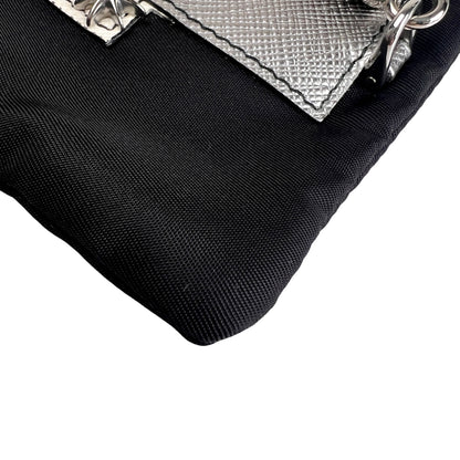 Prada Black Shoulder Bags A-17227