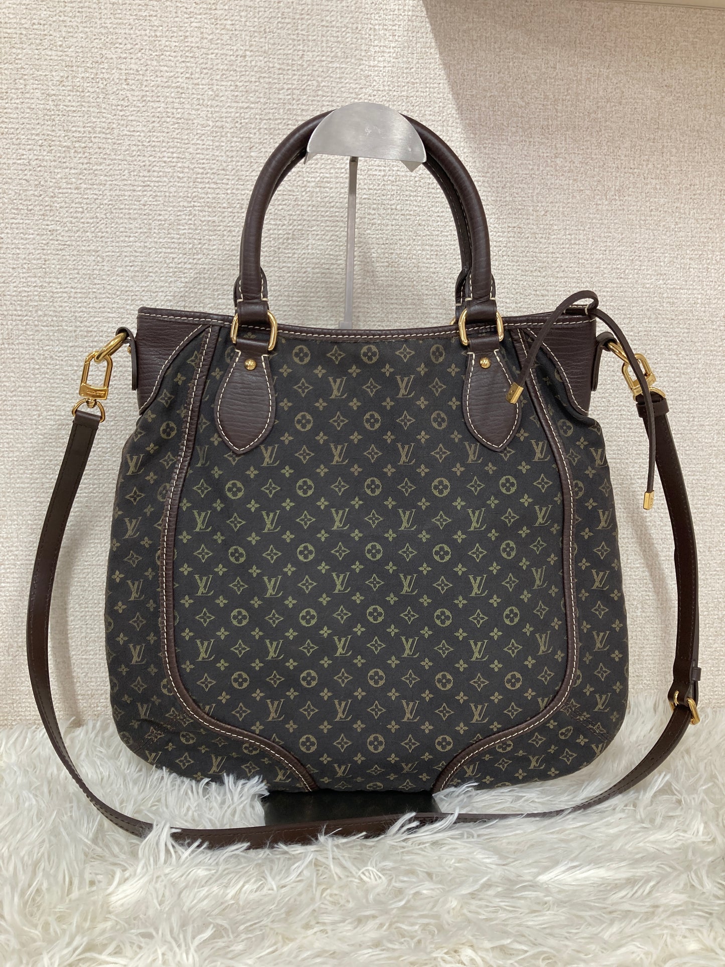 Louis Vuitton Brown Handle Bags A-17231