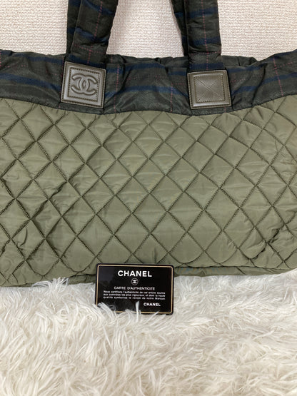 Chanel Green Tote Bags A-17238
