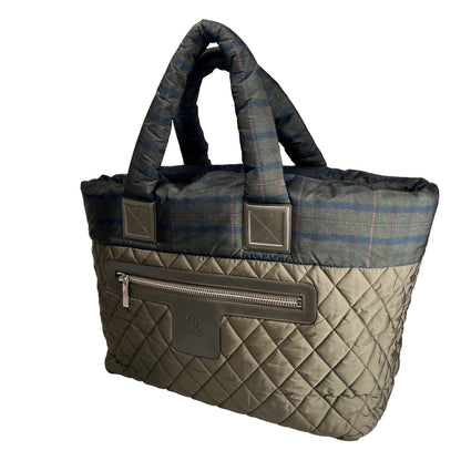 Chanel Green Tote Bags A-17238