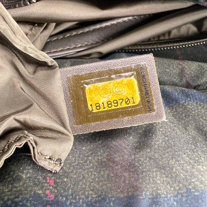 Chanel Green Tote Bags A-17238