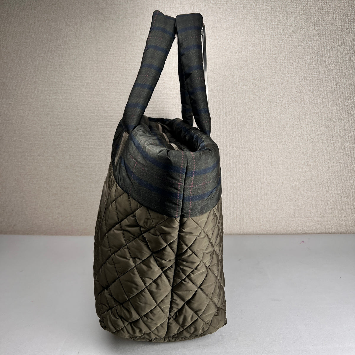Chanel Green Tote Bags A-17238
