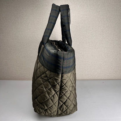 Chanel Green Tote Bags A-17238