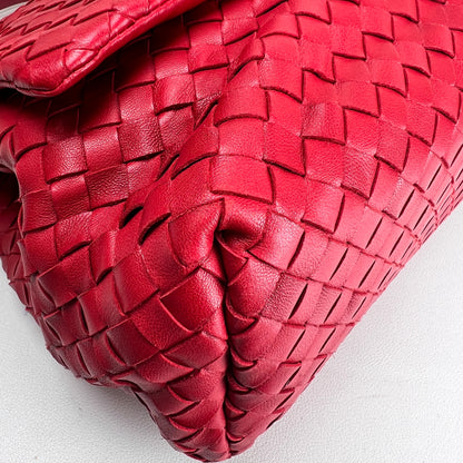 Bottega Veneta Red Shoulder Bags A-17240