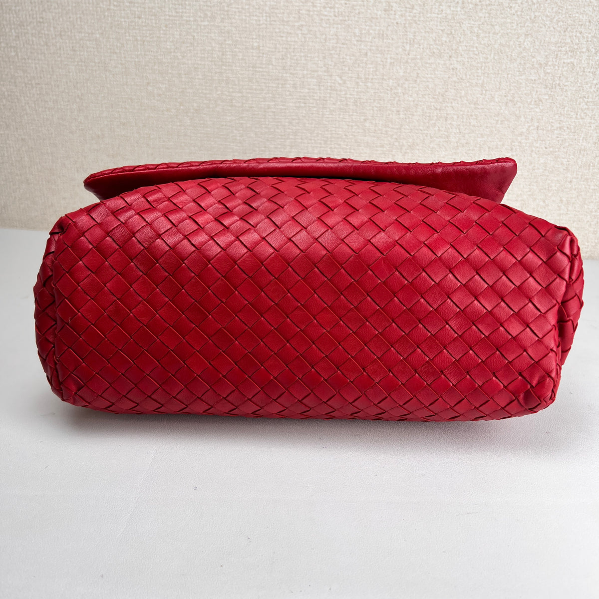 Bottega Veneta Red Shoulder Bags A-17240